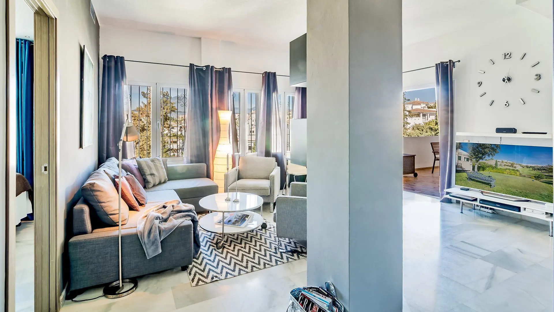 Apartment Las Gardenias II - Roomservice Marbella Spain